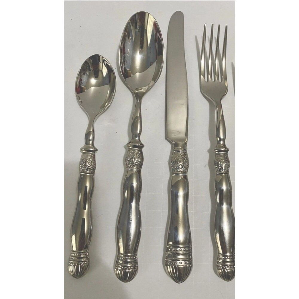 Brand New SOUTHERN LIVING GALLERY 4pcPlaceSetting GlossyStainless DISCONTINUED
